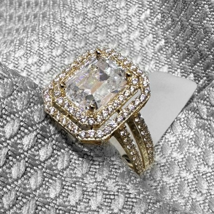 Baget Taşlı Gold Yüzük